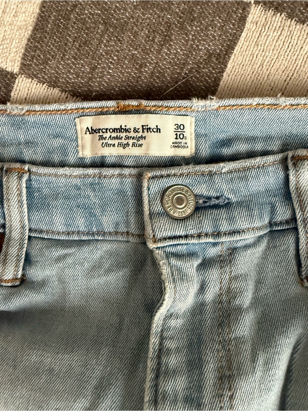 Abercrombie & Fitch Light Blue Ultra High-Rise Ankle Straight Jeans